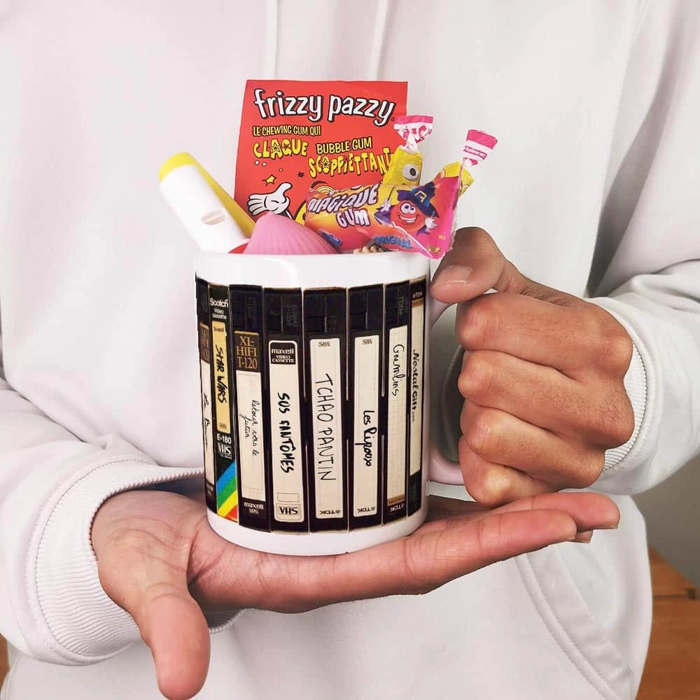 Mug Bonbon Années 80 - Collection "VHS 80" – Image 2