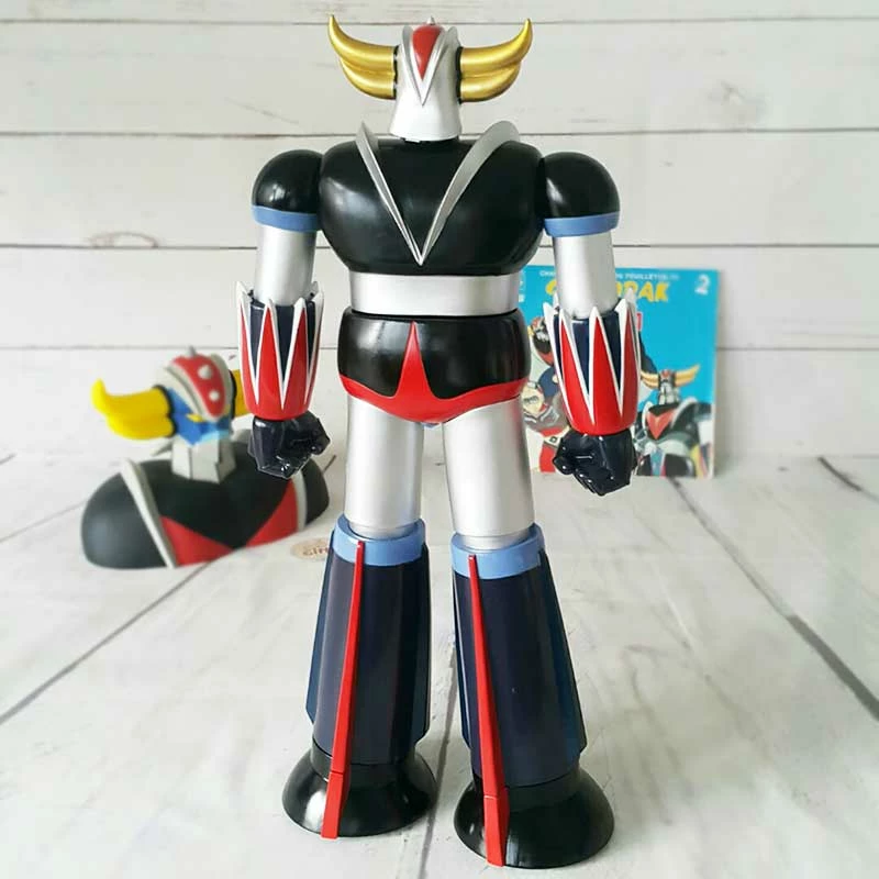 Figurine Géante Goldorak (40 Cm)- Classic – Image 4